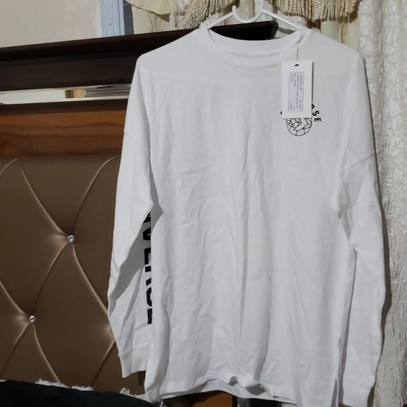 CONVERSE WOMEN'S STRETCH LONG SLEEVES TEE SZ SMALL - Picture 4 of 8